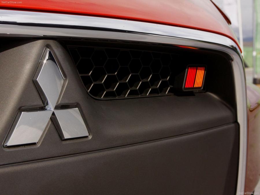  Mitsubishi Lancer Sportback Ralliart 2009 года  (фото 85 из 93)